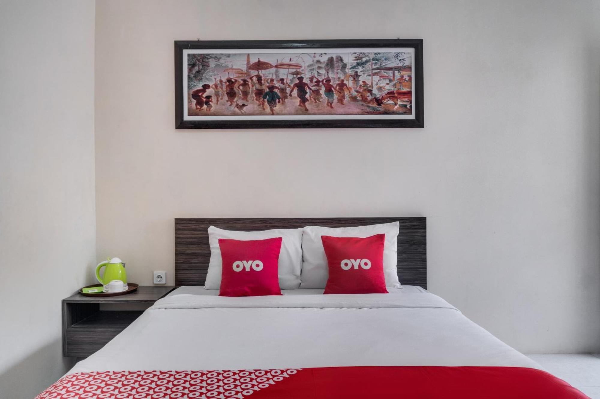 Super Oyo 1579 Kate'El Inn Banyuwangi  Zewnętrze zdjęcie